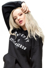 Dove Cameron for Property of Dove 2018 Campaign   фото №1104603