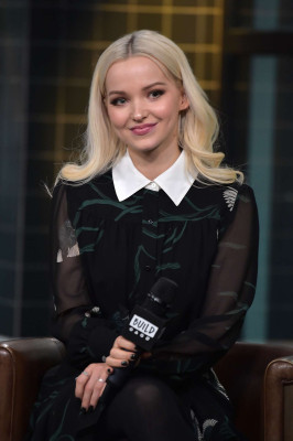 Dove Cameron – Visits AOL Build Studio in NYC фото №1058924