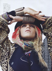 Dree Hemingway ~ Vogue Japan (Nippon) January 2010 by Angelo Pennetta фото №1374960