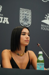 Dua Lipa - Sunny Hill Festival Press Conference in Pristina, Kosovo 08/02/2019 фото №1207671