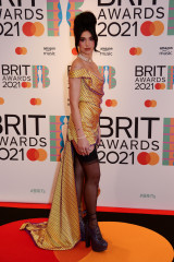 Dua Lipa - Brit Awards in London 05/11/2021 фото №1296992
