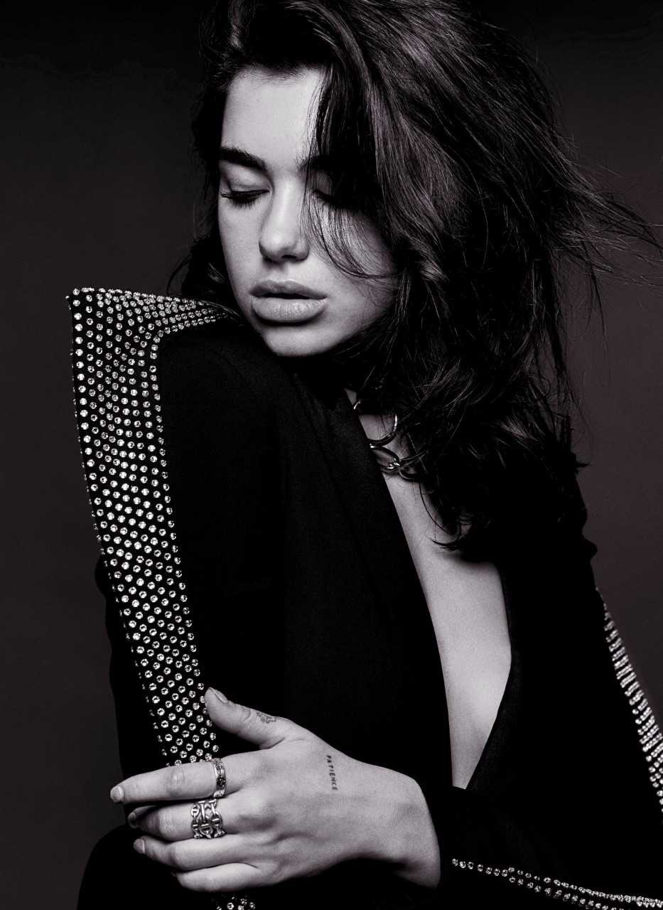 Дуа Липа (Dua Lipa)