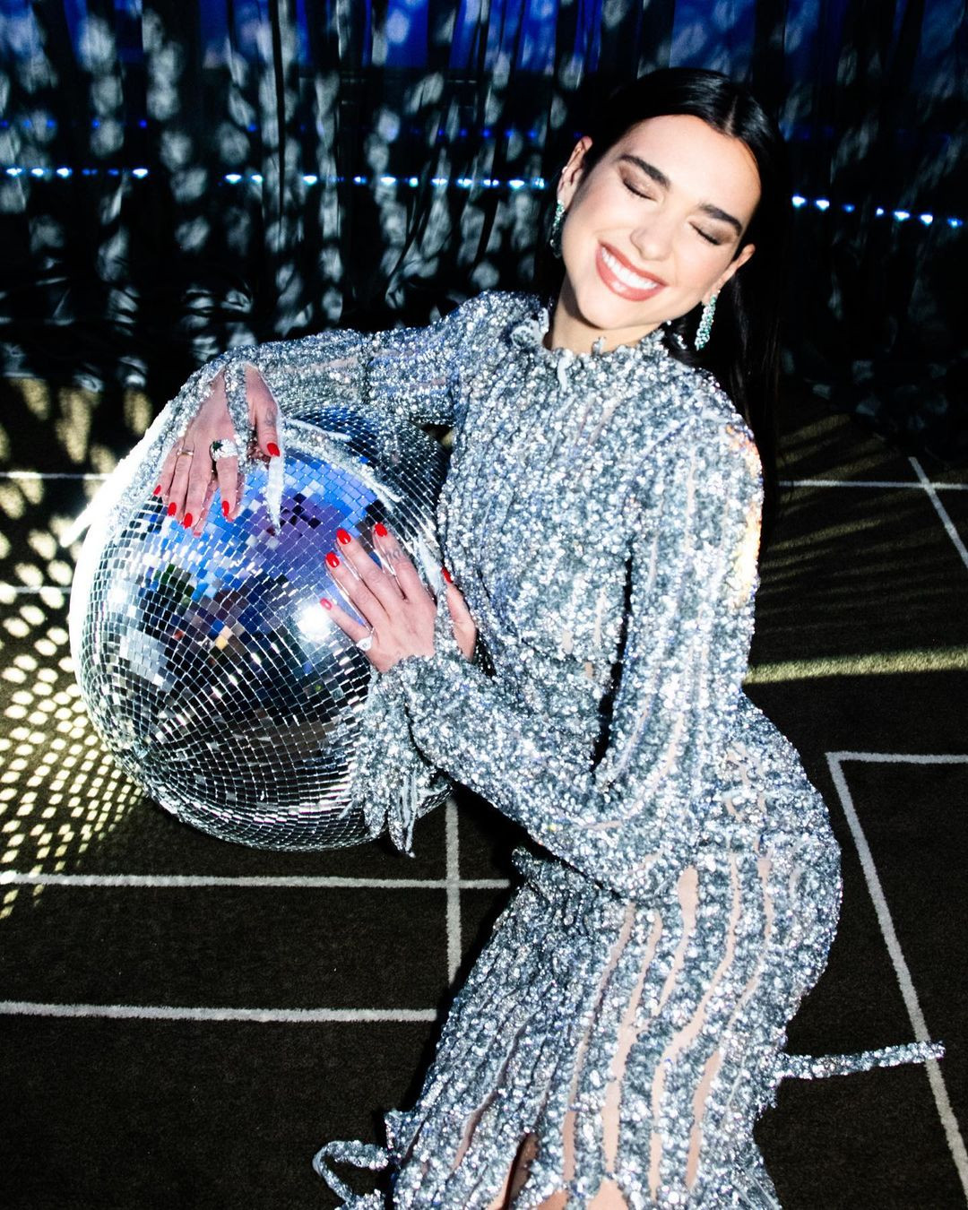 Дуа Липа (Dua Lipa)