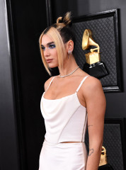 Dua Lipa - 62nd Grammy Awards in Los Angeles 01/26/2020 фото №1243729