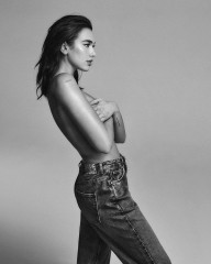 Dua Lipa by Chris Colls for 'Pepe Jeans x Dua Lipa' // Fall 2020 фото №1278642