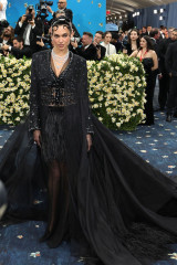 Dua Lipa – Met Gala 2025 фото №1417848