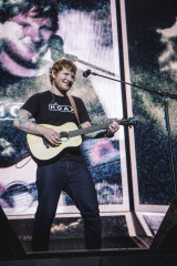Ed Sheeran - Divide Tour in Dublin 04/12/2017 фото №1208372