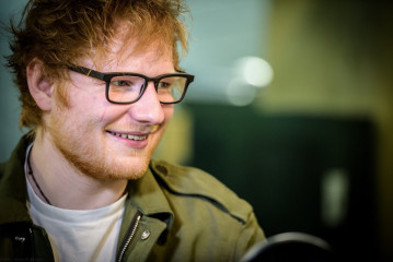 Ed Sheeran at BBC Radio 4 фото №952665
