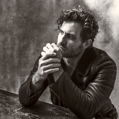 Edgar Ramirez by Norman Jean Roy for Vogue December 2015 фото №1278918