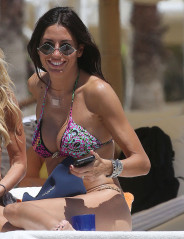 Elisabetta Gregoraci in a Bikini at a Beach in Forte Dei Miami 06/21/2020 фото №1261177