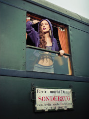 Elizabeth Jagger ~ Skiny A/W 2012 'Who Cares' Collection фото №1357500