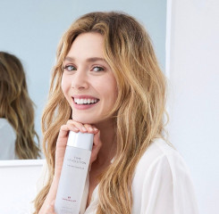 Elizabeth Olsen for Missha Cosmetics фото №1374425