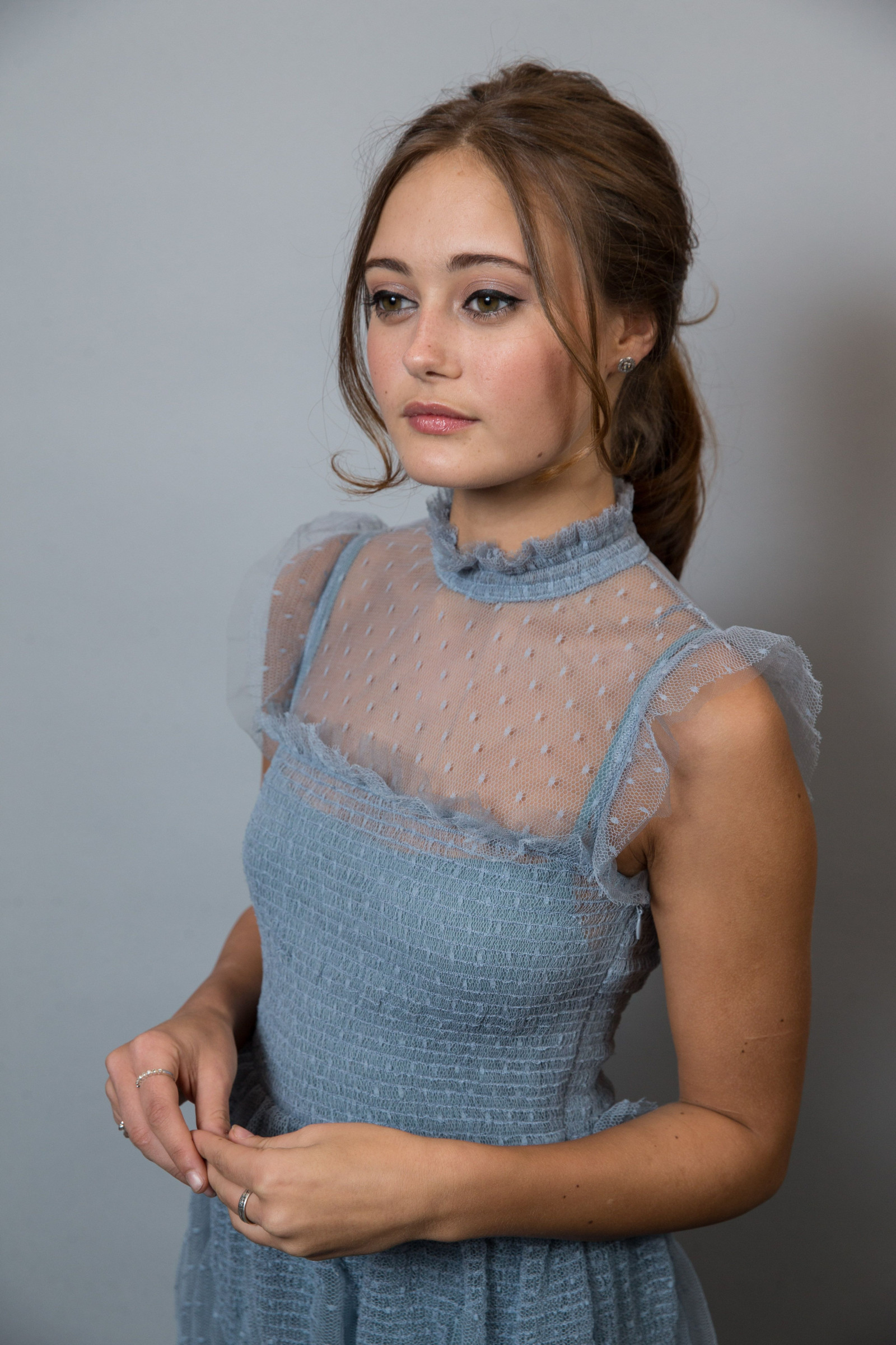 Элла Пернелл (Ella Purnell)