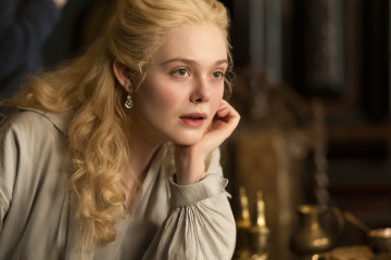 Elle Fanning for "The Great" фото №1411602