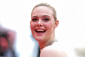 Elle Fanning ~ 76th annual Cannes Film Festival  фото №1370415