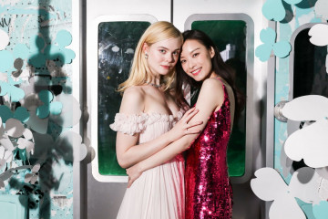 Elle Fanning - Tiffany & Co. Jewelry Collection Launch in NY фото №1067458