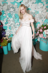 Elle Fanning - Tiffany & Co. Jewelry Collection Launch in NY фото №1067456