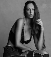 Elsie Hewitt фото №1354542