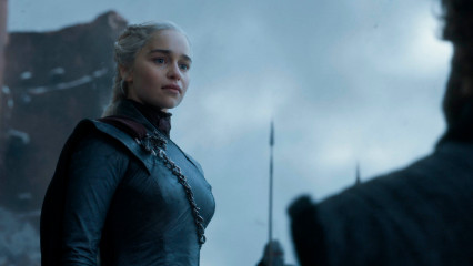 Emilia Clarke - 'Game Of Thrones' (2019) 8x06 'The Iron Throne' фото №1219979