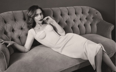 Emilia Clarke - Elle Arabia (February 2020) фото №1248153
