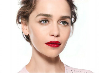 Emilia Clarke by Nick Thompson for Clinique (2021) фото №1334731