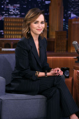Emilia Clarke - The Tonight Show Starring Jimmy Fallon in New York 10/30/2019 фото №1230715