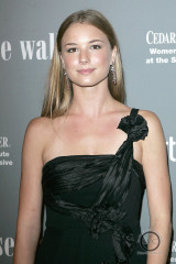 Emily VanCamp - 4th Annual Pink Party 09/13/2008 фото №1319639