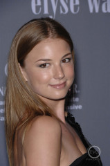 Emily VanCamp - 4th Annual Pink Party 09/13/2008 фото №1319645