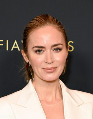 Emily Blunt at AFI Awards Luncheon in Los Angeles 01/12/24 фото №1385150