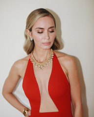 Emily Blunt by Jenna Jones фото №1391680
