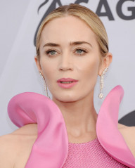 Emily Blunt – 2019 SAG Awards фото №1136944