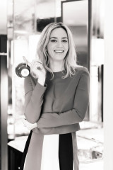 Emily Blunt for Buzzfeed, April 2018 фото №1061046