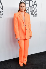 Emily Blunt - 2021 CFDA Fashion Awards in New York 11/10/2021 фото №1321375