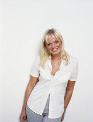 Emma Bunton by Tim Roney (2000) фото №1413996