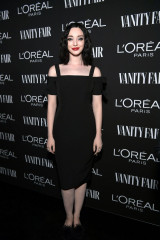 Emma Dumont-Vanity Fair And L'Oréal Paris Celebrate New Hollywood фото №1145108