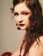 Эмма Кинни (Emma Kenney) 46 фото