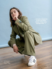 EMMA MACKEY in Glamour Magazine, France December 2019/January 2020 фото №1243472