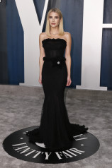 Emma Roberts - Vanity Fair Oscar Party, Los Angeles // February 9, 2020 фото №1269710