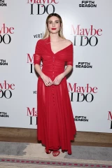 Emma Roberts - 'Maybe I Do' in New York 01/17/2023 фото №1362518
