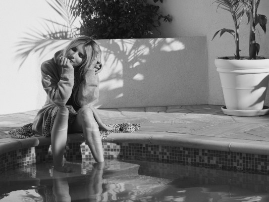 Emma Roberts by Dennis Leupold for FRED Campaign // 2021 фото №1296997