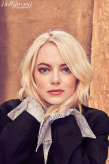 Emma Stone – Hollywood Reporter 2017 Actress Roundtable фото №1012984
