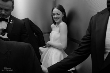 Emma Stone – Hollywood Autenthic Oscars Special 2024 фото №1391216