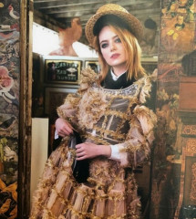 Emma Stone for Love Magazine, 2018 фото №1092404