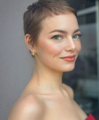 Emma Stone for Golden globes 2025 фото №1410279
