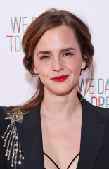 Emma Watson at "We Dare to Dream" screening in London 11/26/23 фото №1381610
