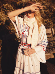 ERIKA LINDER in Vogue Magazine, France November 2019 фото №1234857