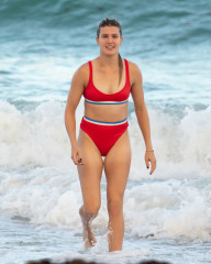 Eugenie Bouchard in Bikini фото №1117864