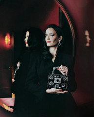 Eva Green – for Roger Vivier Traveling Icons 2024 фото №1406292