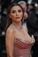 Eva Longoria – at Phoenician Scheme Premiere at Cannes 2025 фото №1418514