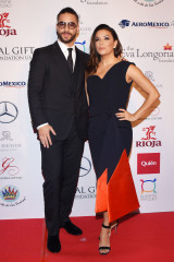 Eva Longoria – The Global Gift Gala “United by Mexico” in Mexico City фото №1008977